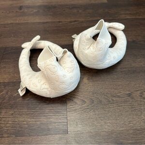 Baby Bottle Holders for Self-Feeding (2)